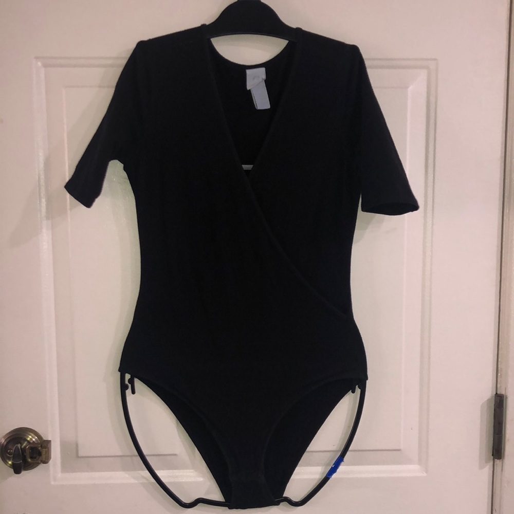 BLACK BODY SUIT